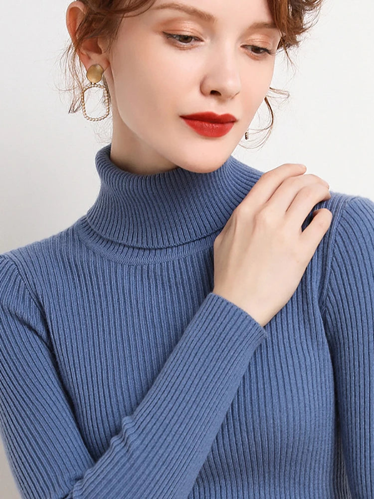 Suéter feminino de gola alta